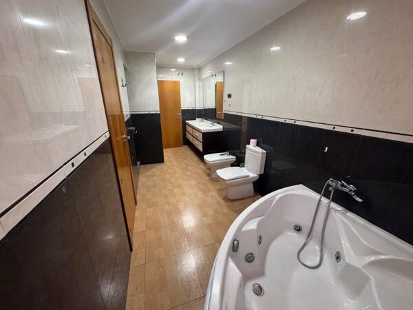 Apartamenty w Torrevieja, Hiszpania, 151m² - obraz 21
