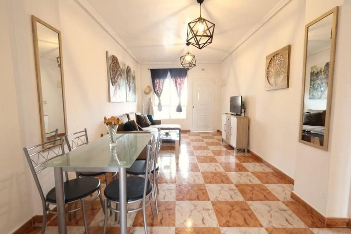 Апартаменти з 2 спальнями, 74м² в Оріуела, Іспанія [ID: 0152-597918]