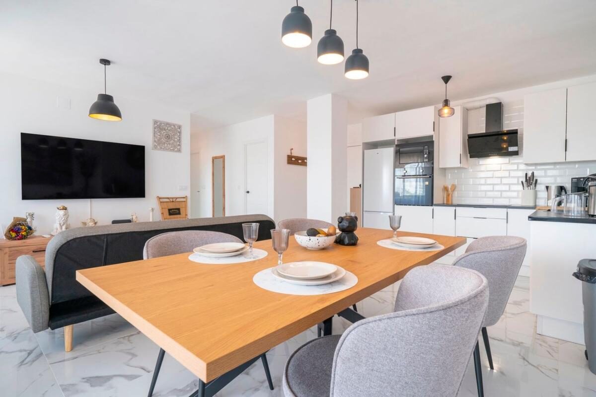 Apartment with 2 bedrooms, 89m² in Torrevieja, Spain [ID: 0152-586930]