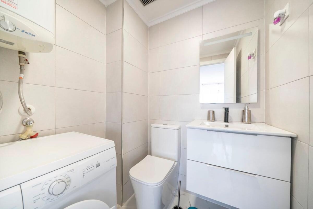 Apartment with 2 bedrooms, 89m² in Torrevieja, Spain [ID: 0152-586930]