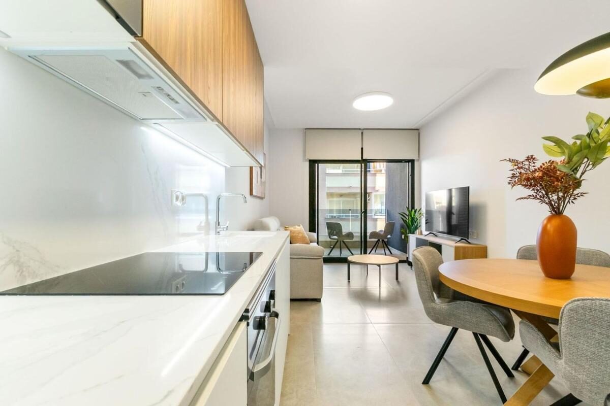 Apartment with 2 bedrooms, 82m² in Torrevieja, Spain [ID: 0152-586511]