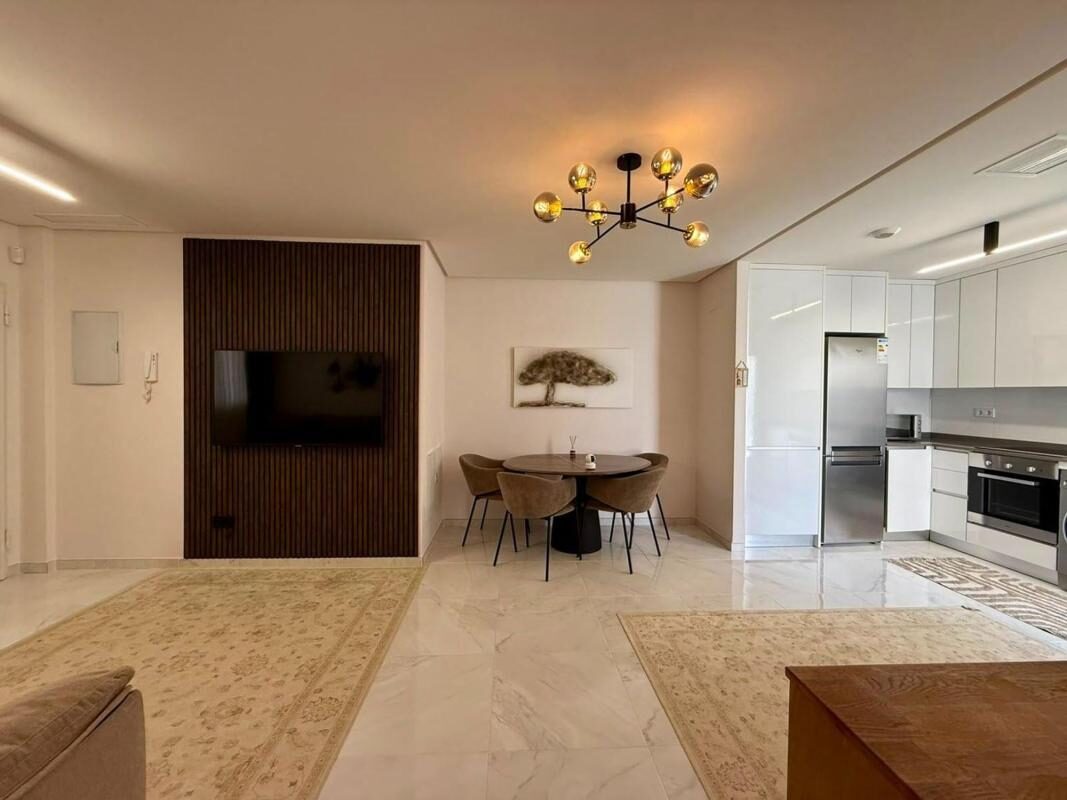 Apartament z 2 sypialniami, 81m² w Torrevieja, Hiszpania [ID: 0152-586345]