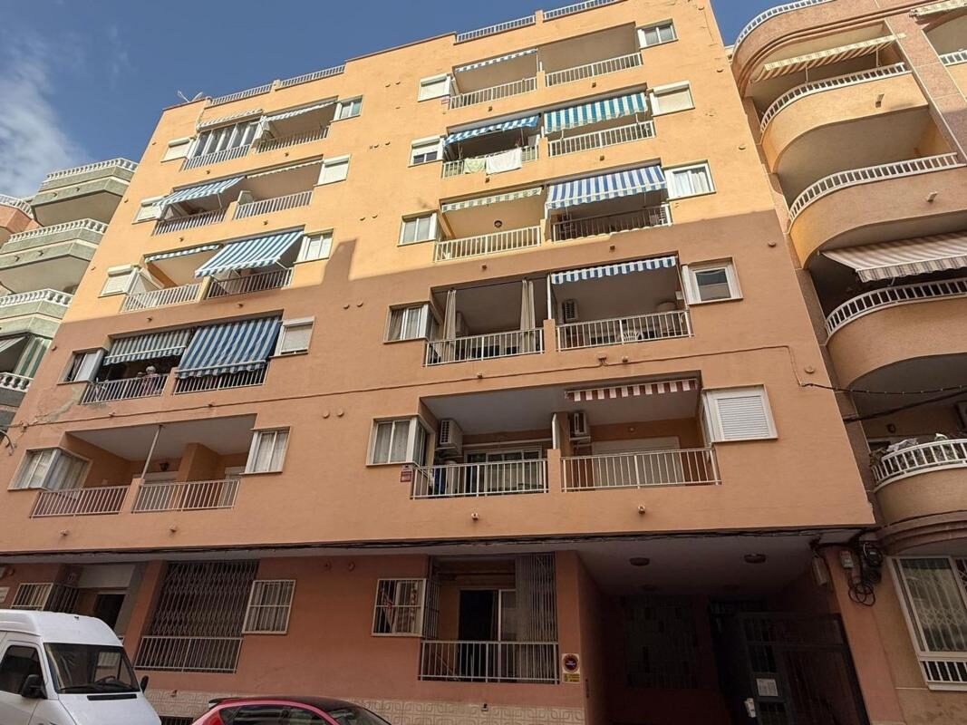 Квартира з 2 спальнями, 79м² в Торрев'єха, Іспанія [ID: 0152-586159]