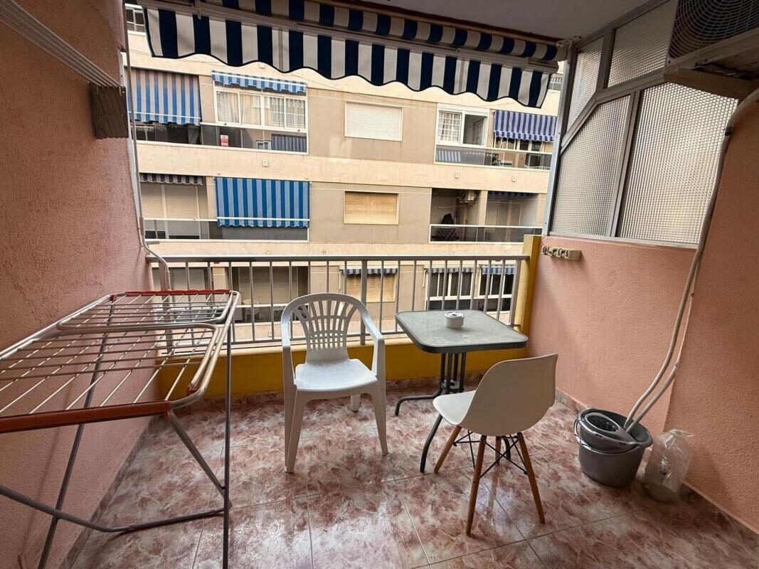 Квартира з 2 спальнями, 79м² в Торрев'єха, Іспанія [ID: 0152-586159]