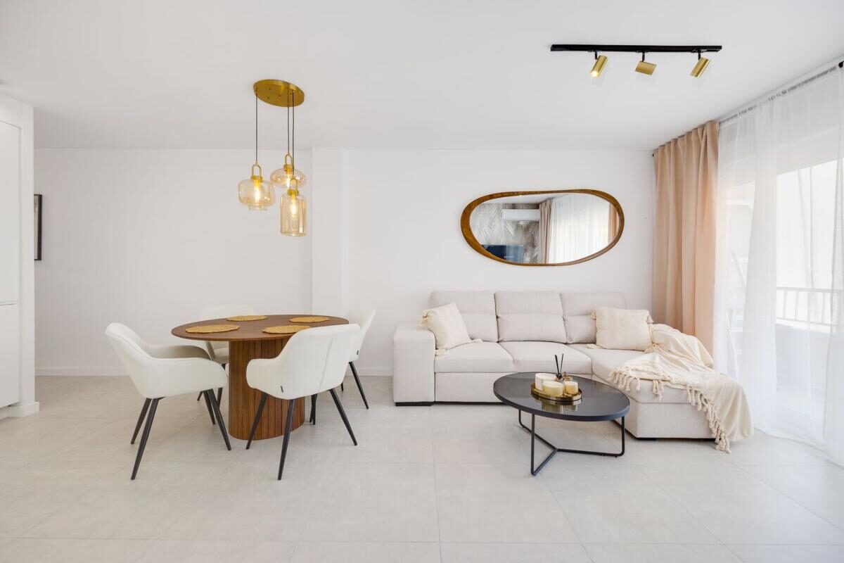 Apartament z 3 sypialniami, 86m² w Torrevieja, Hiszpania [ID: 0152-584898]