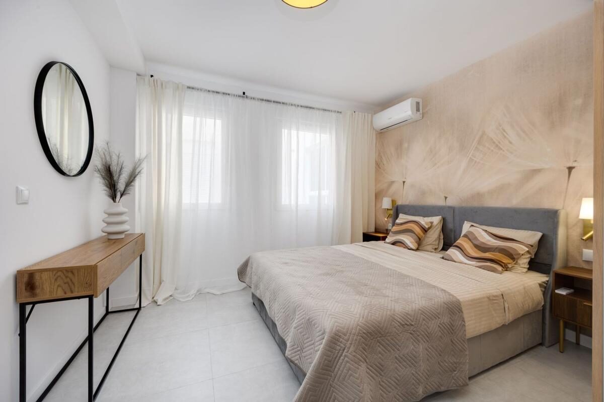 Apartament z 3 sypialniami, 86m² w Torrevieja, Hiszpania [ID: 0152-584898]