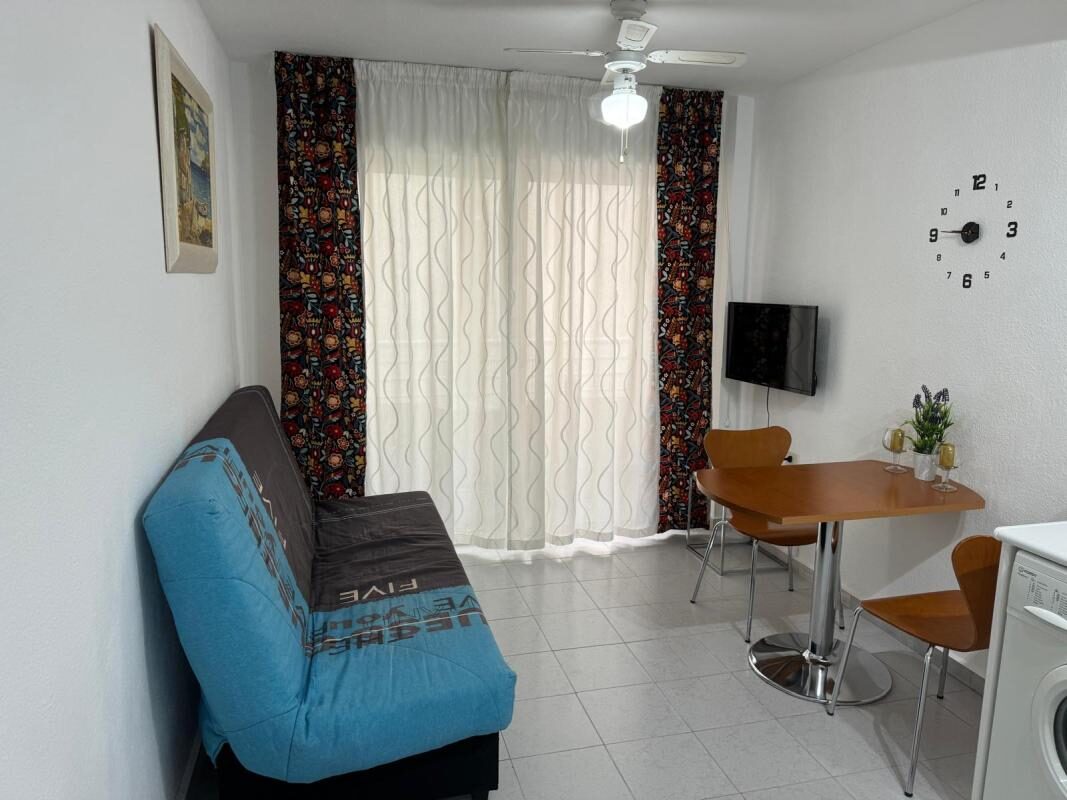 Apartament z 1 sypialnią, 30m² w Torrevieja, Hiszpania [ID: 0152-580431]