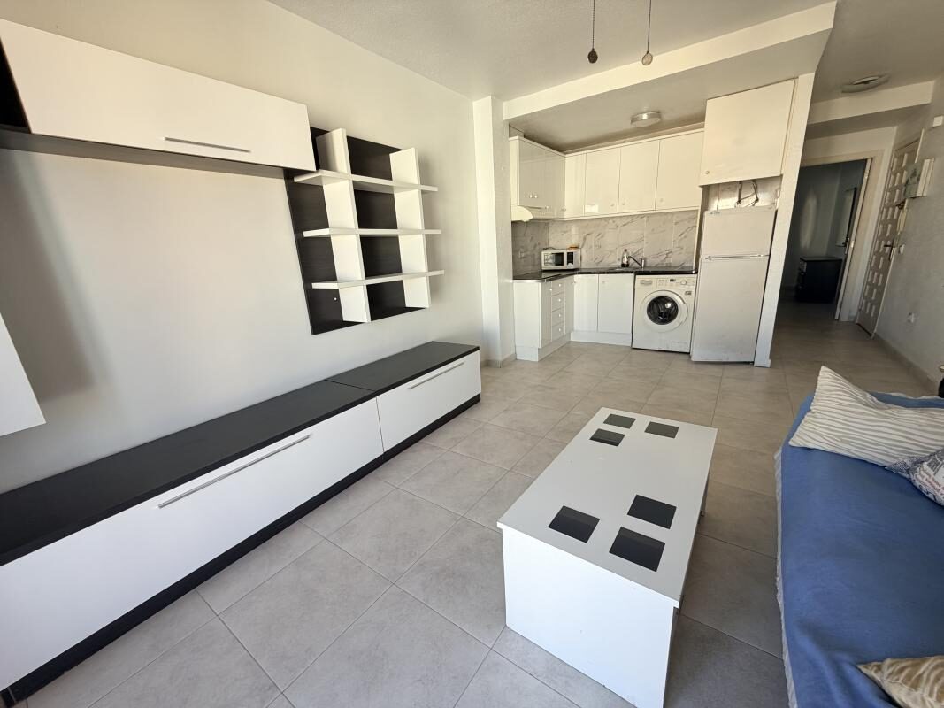 Apartament z 1 sypialnią, 45m² w Torrevieja, Hiszpania [ID: 0152-580427]