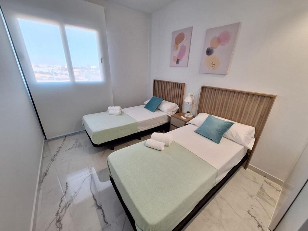 Apartments with 2 bedrooms, 76m² in Orihuela, Spain [ID: 0152-578710]