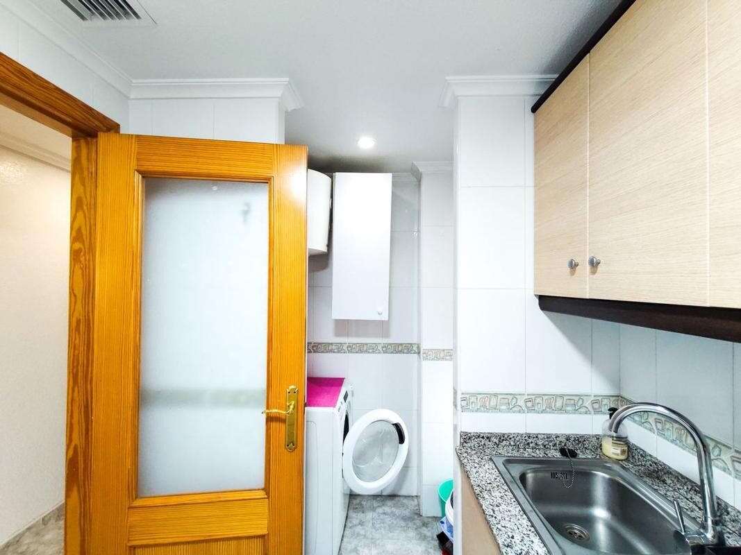 Apartment with 2 bedrooms, 75m² in Guardamar del Segura, Spain [ID: 0152-577676]