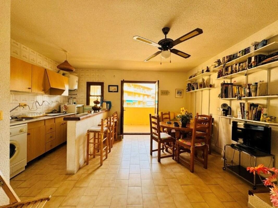 Apartament z 3 sypialniami, 95m² w Torrevieja, Hiszpania [ID: 0152-577289]