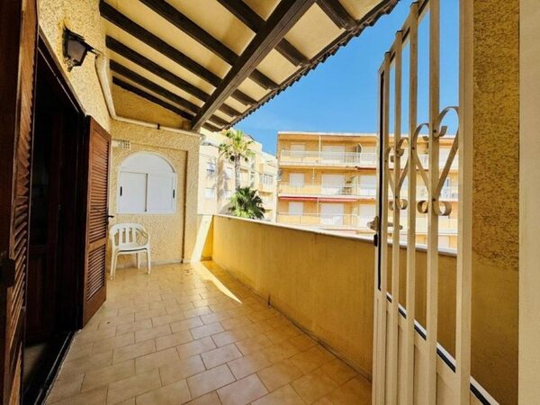 Apartamenty w Torrevieja, Hiszpania, 95m² - obraz 2