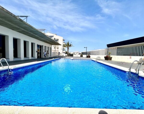 Apartamenty w orihuela, Hiszpania, 64m² - obraz 2