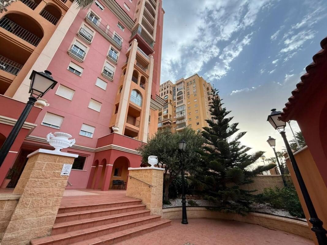 Apartment with 3 bedrooms, 110m² in Torrevieja, Spain [ID: 0152-571767]
