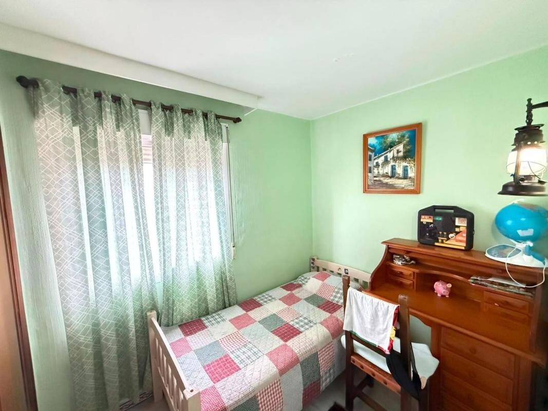 Apartment with 3 bedrooms, 110m² in Torrevieja, Spain [ID: 0152-571767]