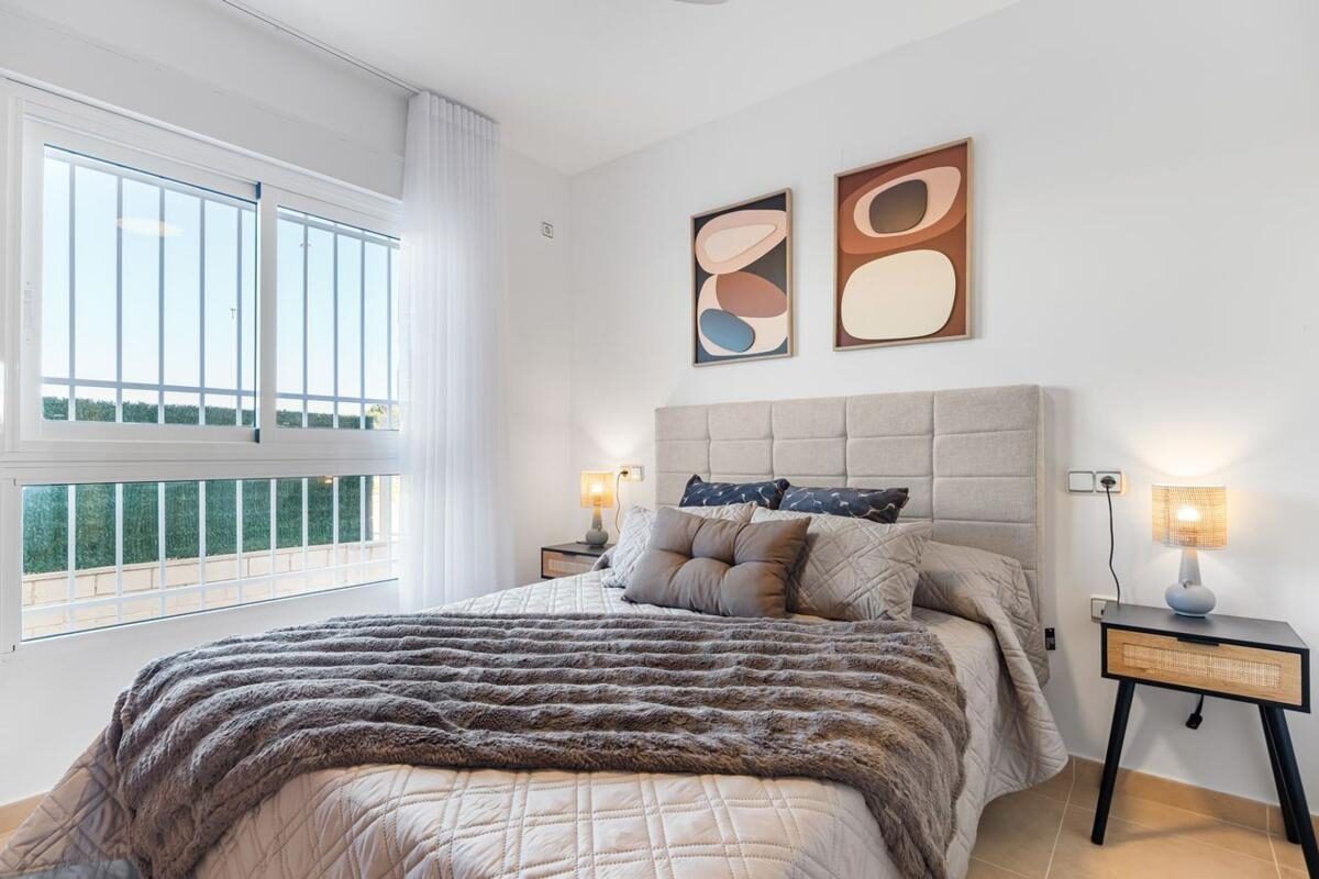 Апартаменти з 1 спальнею, 52м² в Оріуела, Іспанія [ID: 0152-571040]