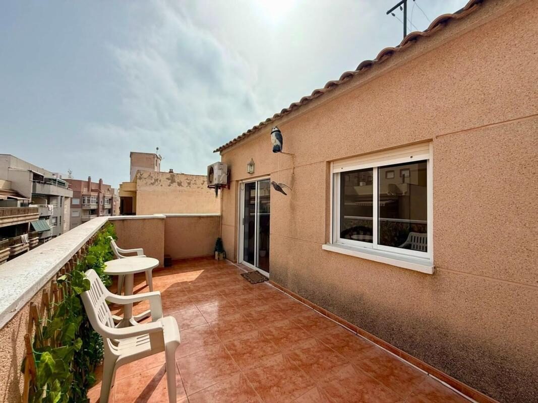 Apartment with 3 bedrooms, 82m² in Torrevieja, Spain [ID: 0152-568270]