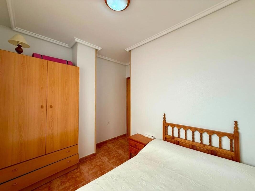 Apartment with 3 bedrooms, 82m² in Torrevieja, Spain [ID: 0152-568270]