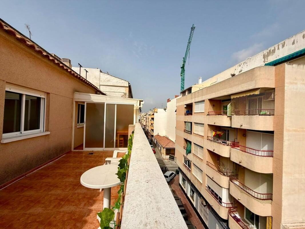 Apartment with 3 bedrooms, 82m² in Torrevieja, Spain [ID: 0152-568270]