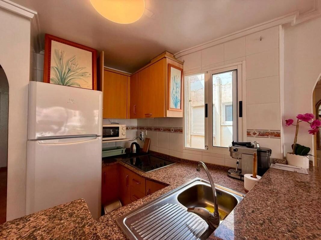 Apartment with 3 bedrooms, 82m² in Torrevieja, Spain [ID: 0152-568270]