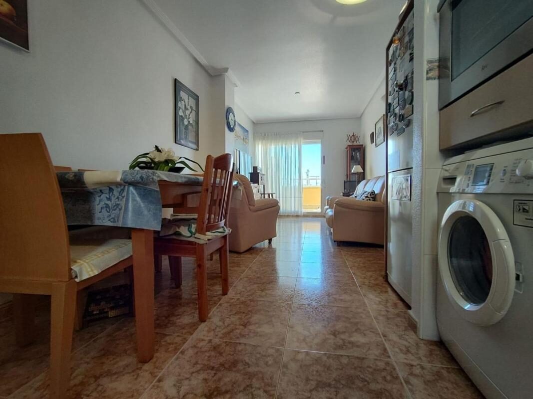 Apartament z 3 sypialniami, 101m² w Torrevieja, Hiszpania [ID: 0152-567009]