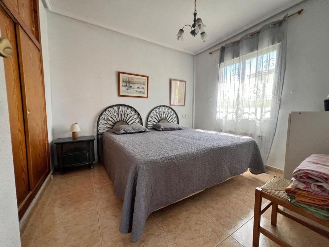 Villa with 3 bedrooms, 132m² in Torrevieja, Spain [ID: 0152-566920]