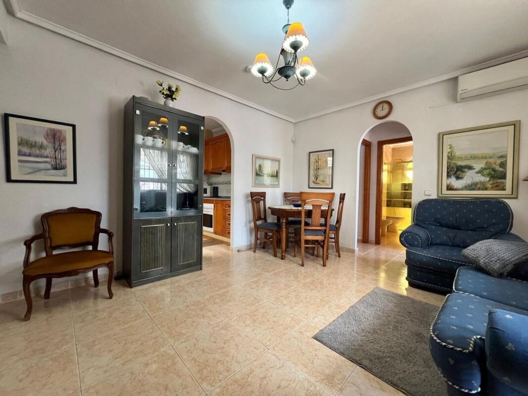 Villa with 3 bedrooms, 132m² in Torrevieja, Spain [ID: 0152-566920]