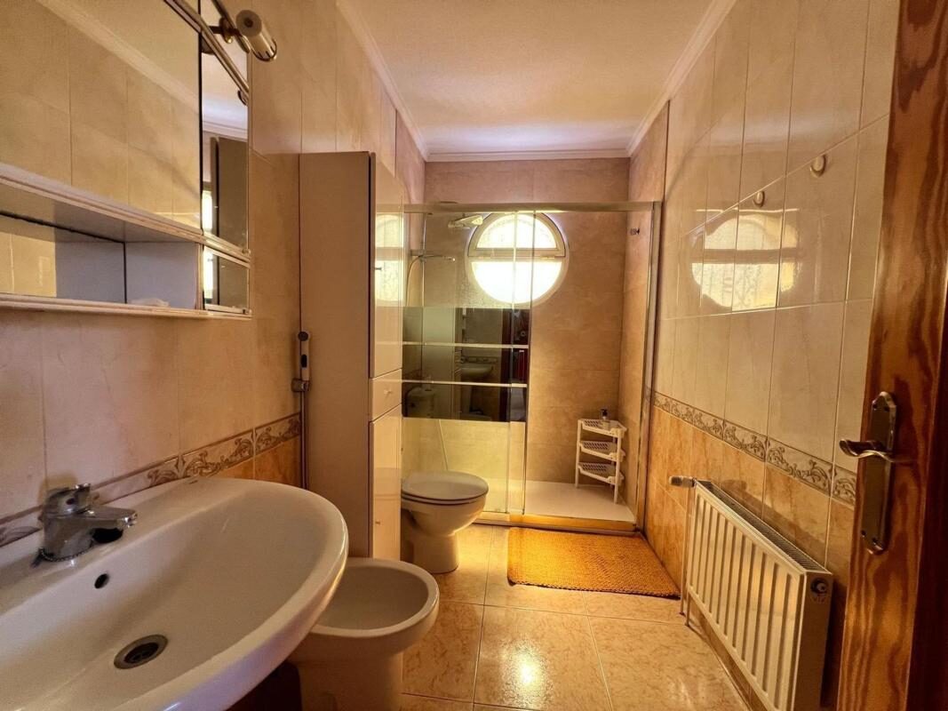 Villa with 3 bedrooms, 132m² in Torrevieja, Spain [ID: 0152-566920]