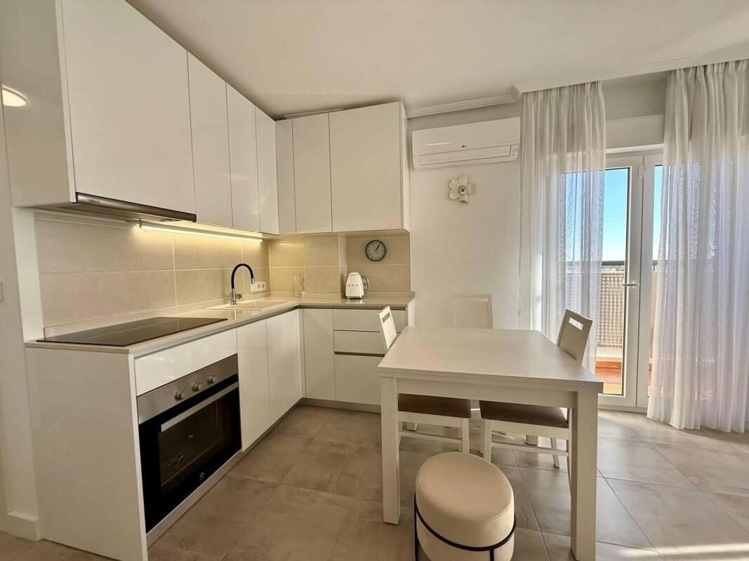 Квартира с 1 спальней, 68м² в Торревьеха, Испания [ID: 0152-566796]
