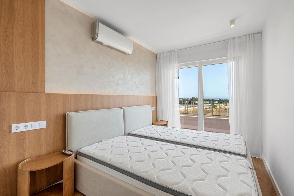 Apartamenty z 2 sypialniami, 70m² w orihuela, Hiszpania [ID: 0152-565399]