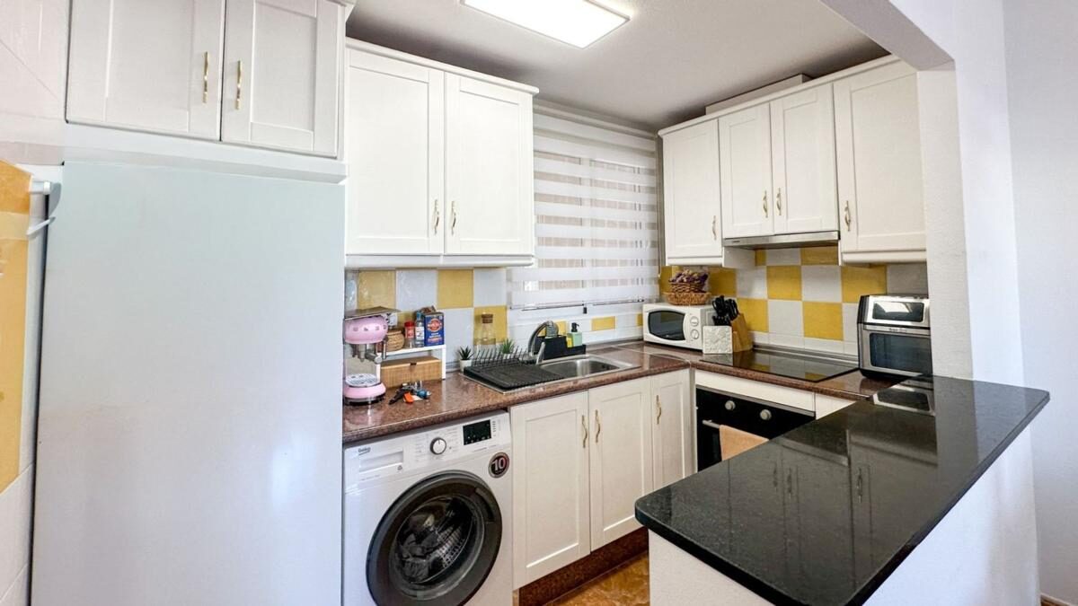 Apartament z 2 sypialniami, 70m² w Guardamar del Segura, Hiszpania [ID: 0152-565060]