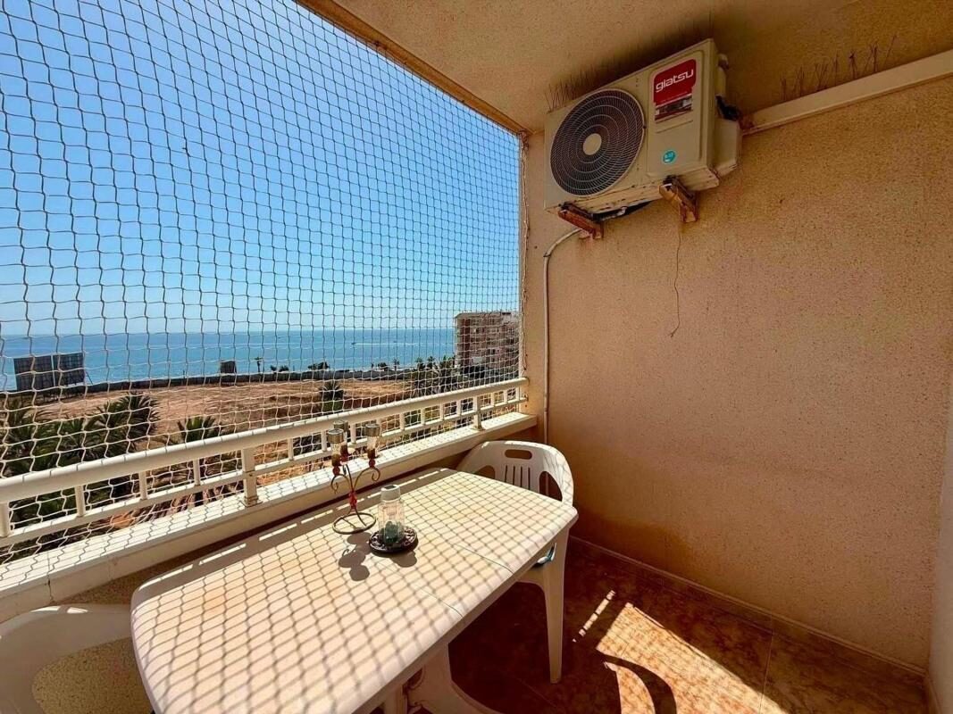 Квартира з 2 спальнями, 64м² в Торрев'єха, Іспанія [ID: 0152-563537]