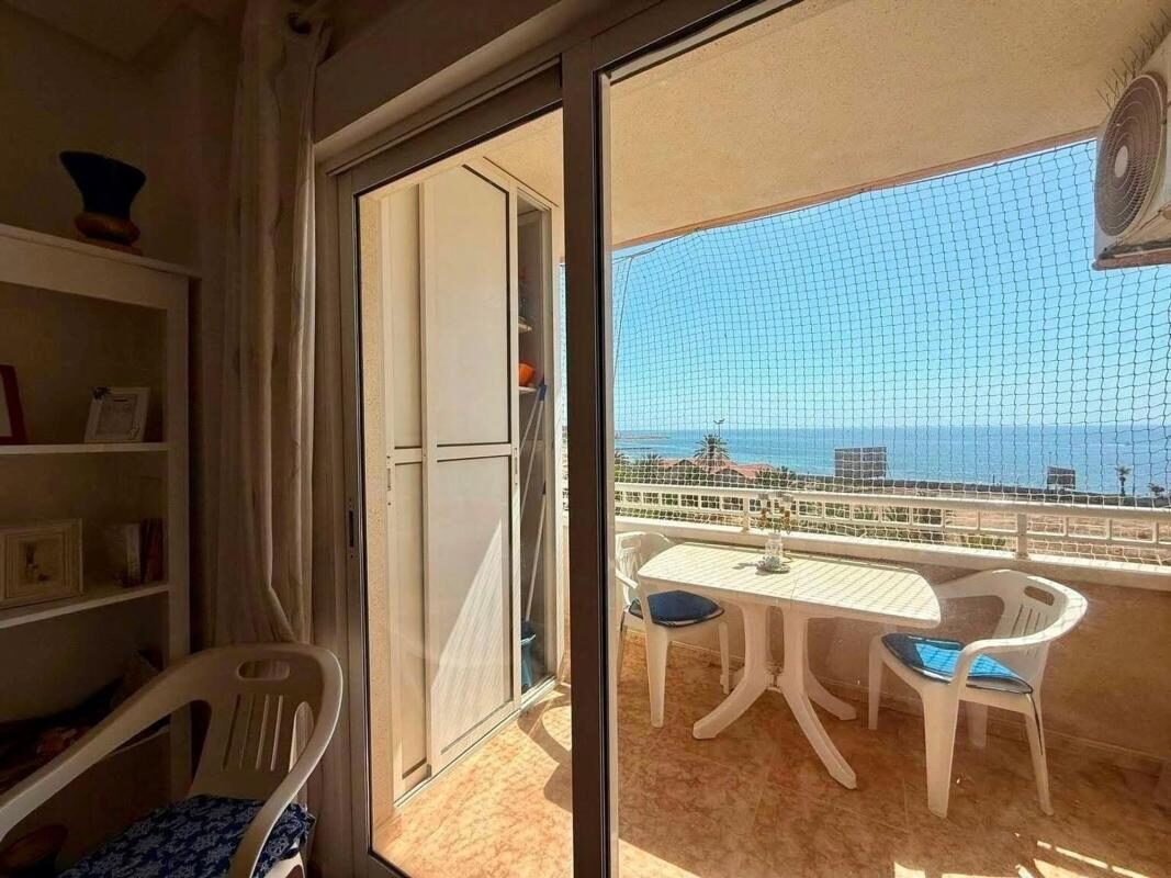Квартира з 2 спальнями, 64м² в Торрев'єха, Іспанія [ID: 0152-563537]