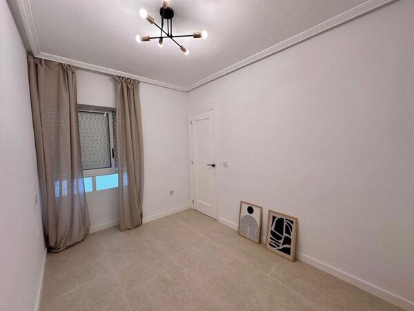 Apartamenty w Torrevieja, Hiszpania, 65m² - obraz 13
