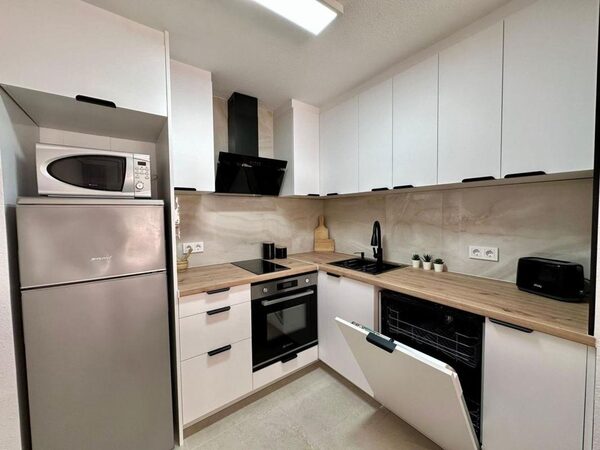 Apartamenty w Torrevieja, Hiszpania, 65m² - obraz 17