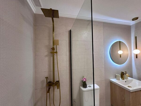 Apartamenty w Torrevieja, Hiszpania, 65m² - obraz 9
