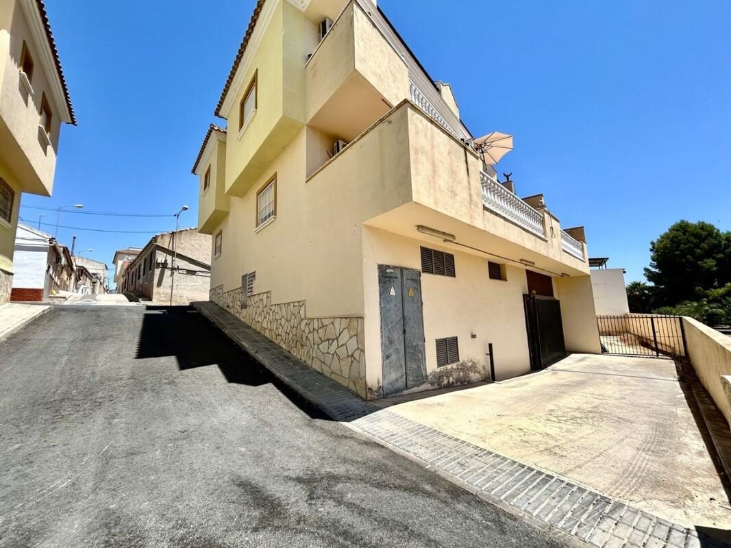 Апартаменти з 2 спальнями, 71м² в Оріуела, Іспанія [ID: 0152-559698]
