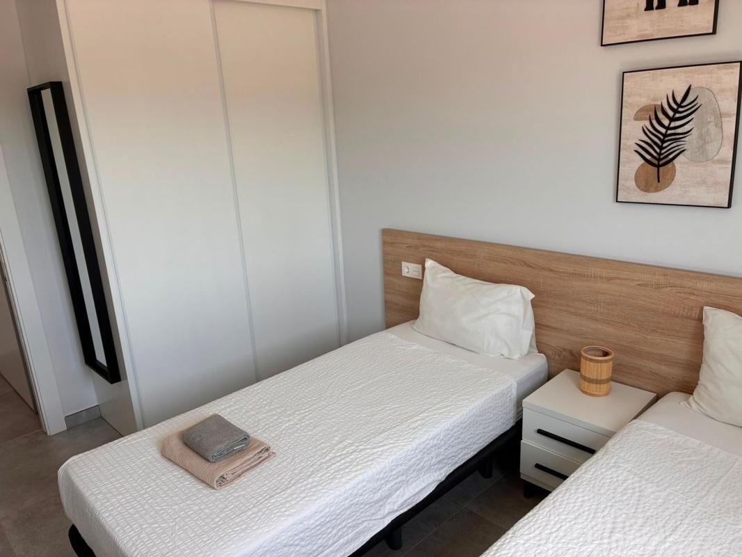 Апартаменты с 2 спальнями, 90м² в Ориуэла, Испания [ID: 0152-559156]