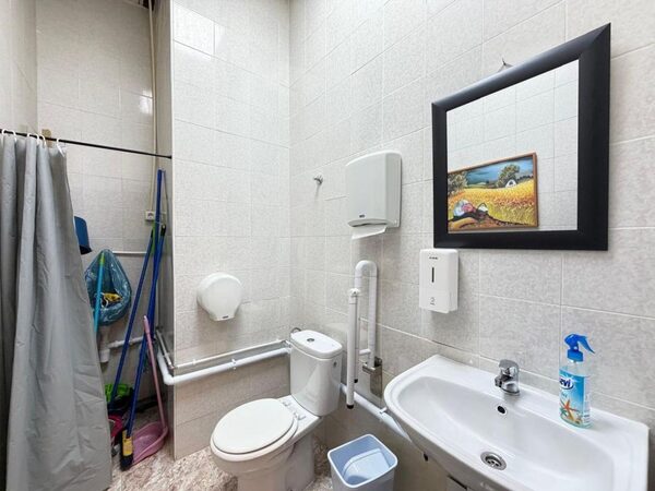 Przestrzeń komercyjna w Torrevieja, Hiszpania, 57m² - obraz 23