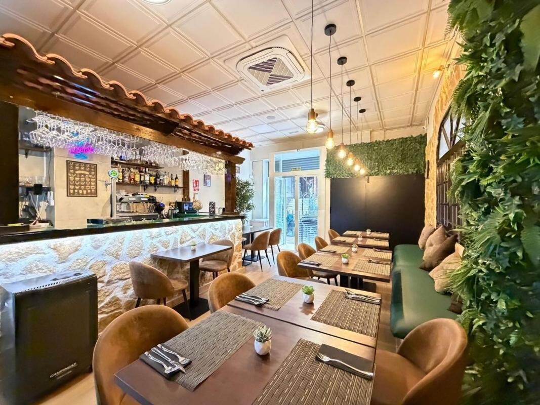 Przestrzeń komercyjna, 57m² w Torrevieja, Hiszpania [ID: 0152-557382]