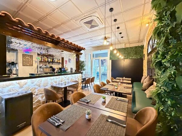 Przestrzeń komercyjna w Torrevieja, Hiszpania, 57m² - obraz 8