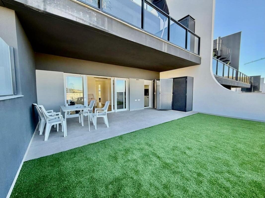 Apartament z 2 sypialniami, 119m² w Finestrat, Hiszpania [ID: 0152-553932]