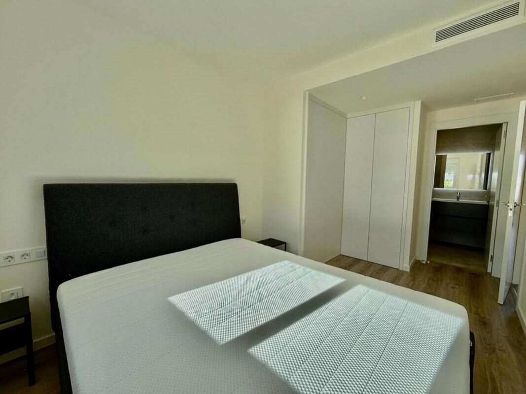 Apartament z 2 sypialniami, 119m² w Finestrat, Hiszpania [ID: 0152-553932]