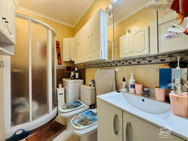 Apartamenty w Torrevieja, Hiszpania, 59m² - obraz 12
