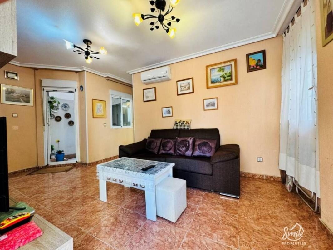 Квартира з 2 спальнями, 59м² в Торрев'єха, Іспанія [ID: 0152-552869]