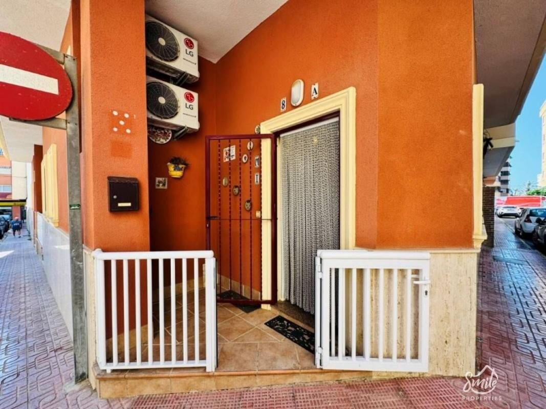 Квартира з 2 спальнями, 59м² в Торрев'єха, Іспанія [ID: 0152-552869]