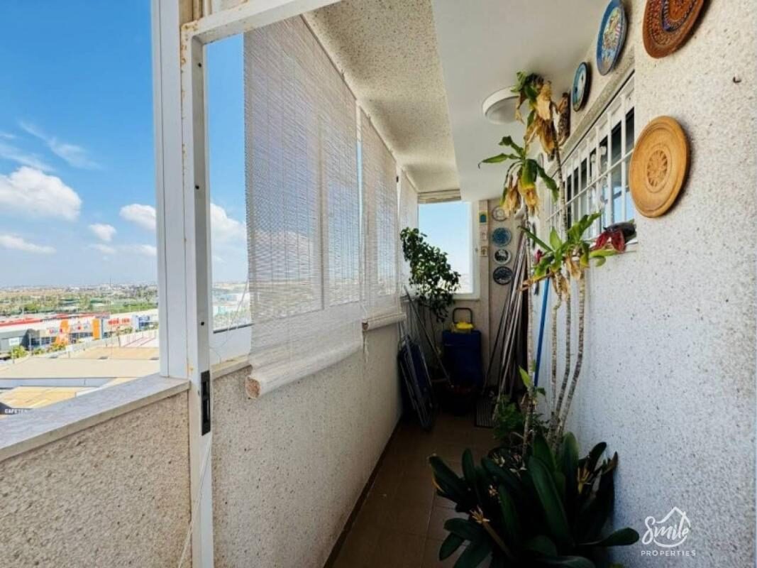 Apartment with 2 bedrooms, 63m² in Torrevieja, Spain [ID: 0152-552864]