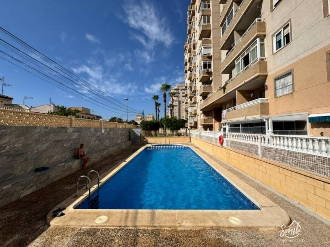 Apartment with 2 bedrooms, 63m² in Torrevieja, Spain [ID: 0152-552864]