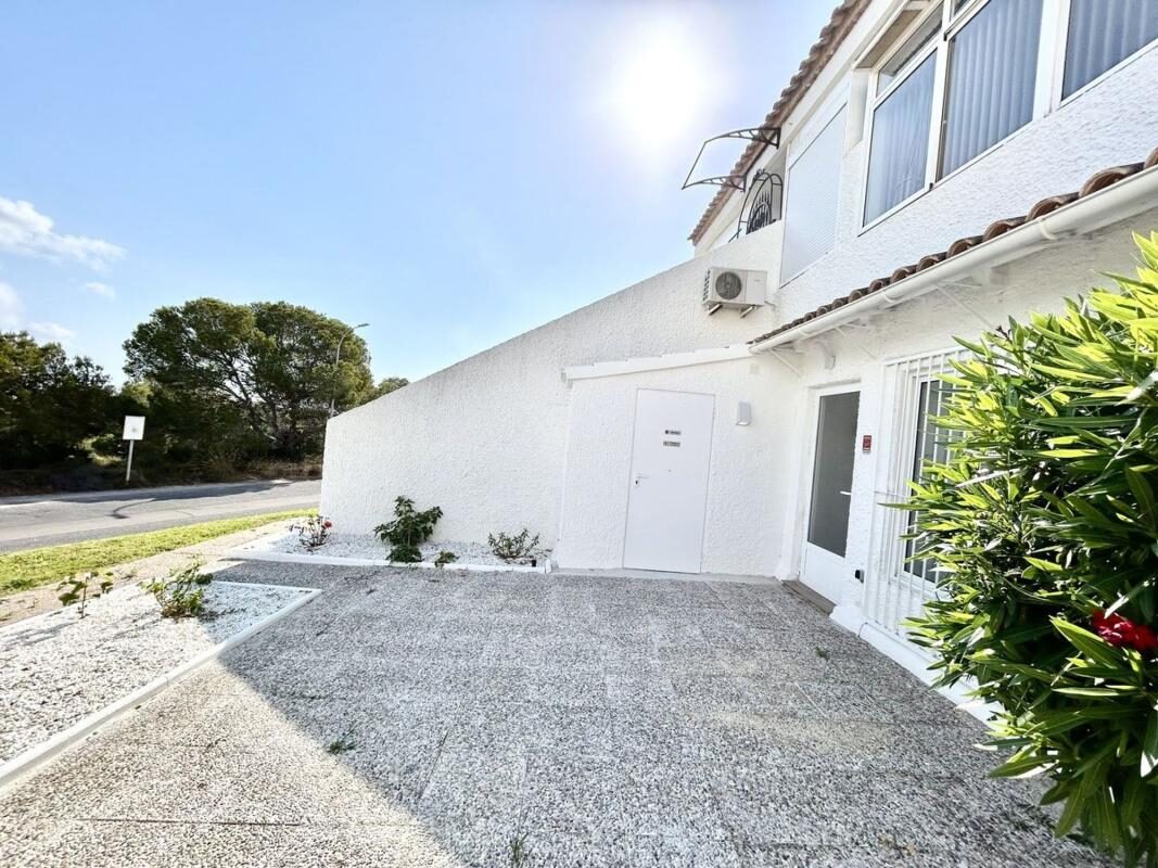 Apartments with 2 bedrooms, 58m² in Orihuela, Spain [ID: 0152-552195]