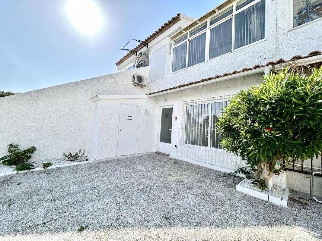 Apartments with 2 bedrooms, 58m² in Orihuela, Spain [ID: 0152-552195]